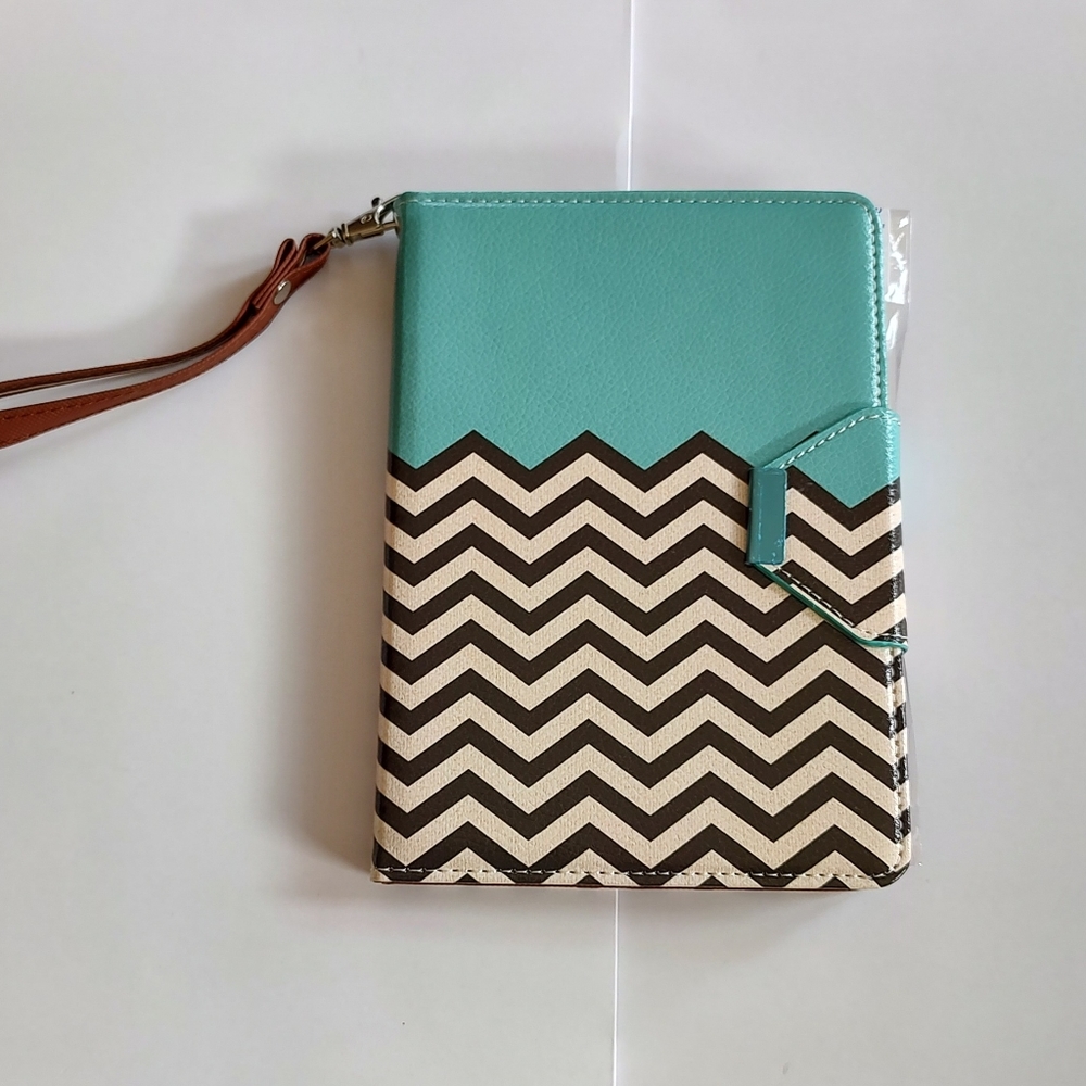 iPad mini case Follow the Sky design